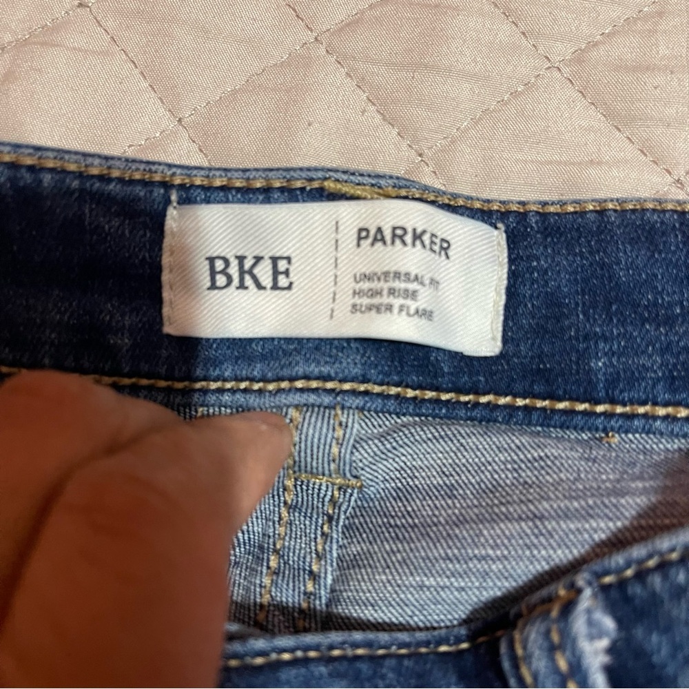 BKE Parker Distressed Universal Fit High Rise S Flare Stretch Denim 5-Pocket - Picture 2 of 7